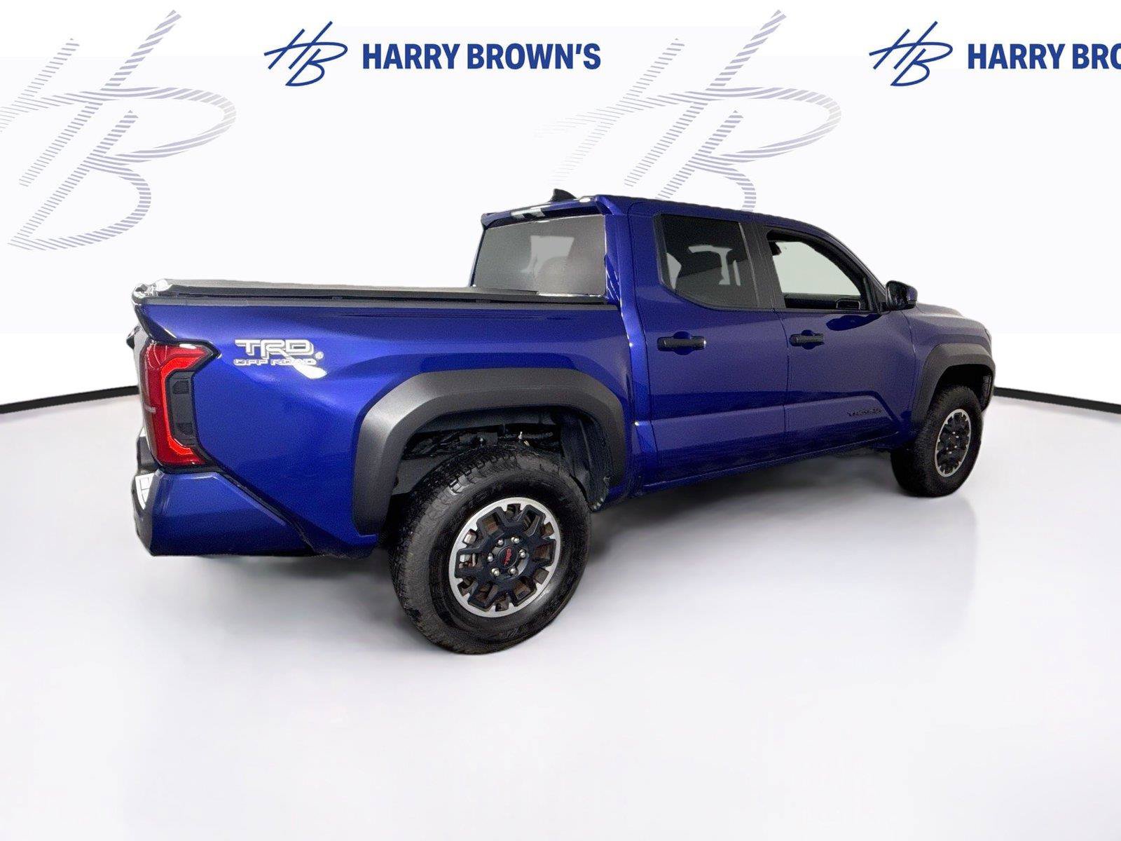 Used 2025 Toyota Tacoma TRD Off-Road AWD/4WD image 29