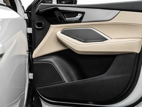 New 2026 Acura MDX SH-AWD image 19