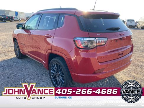 Used 2023 Jeep Compass Limited image 5