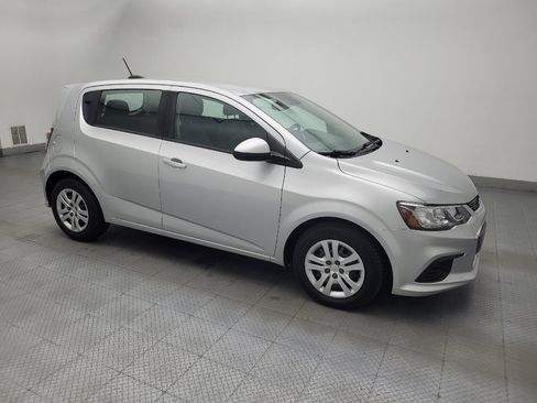 Used 2020 Chevrolet Sonic LT FWD image 11