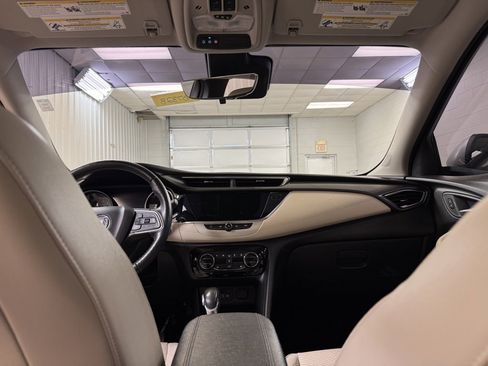 Used 2020 Buick Encore GX Essence w/ Experience Buick Package image 36