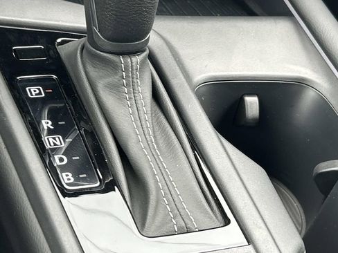 New 2026 Nissan Sentra SV w/ SV Convenience Package FWD image 29