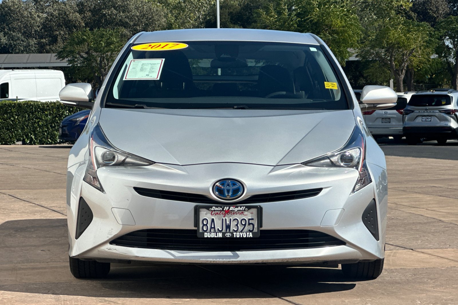 Certified 2017 Toyota Prius Two w/ Carpet Mat Package FWD image 11