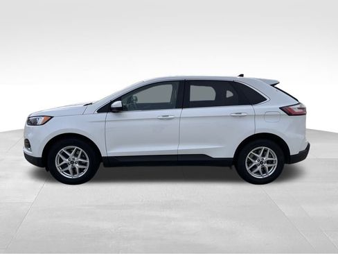 Used 2022 Ford Edge SEL image 3