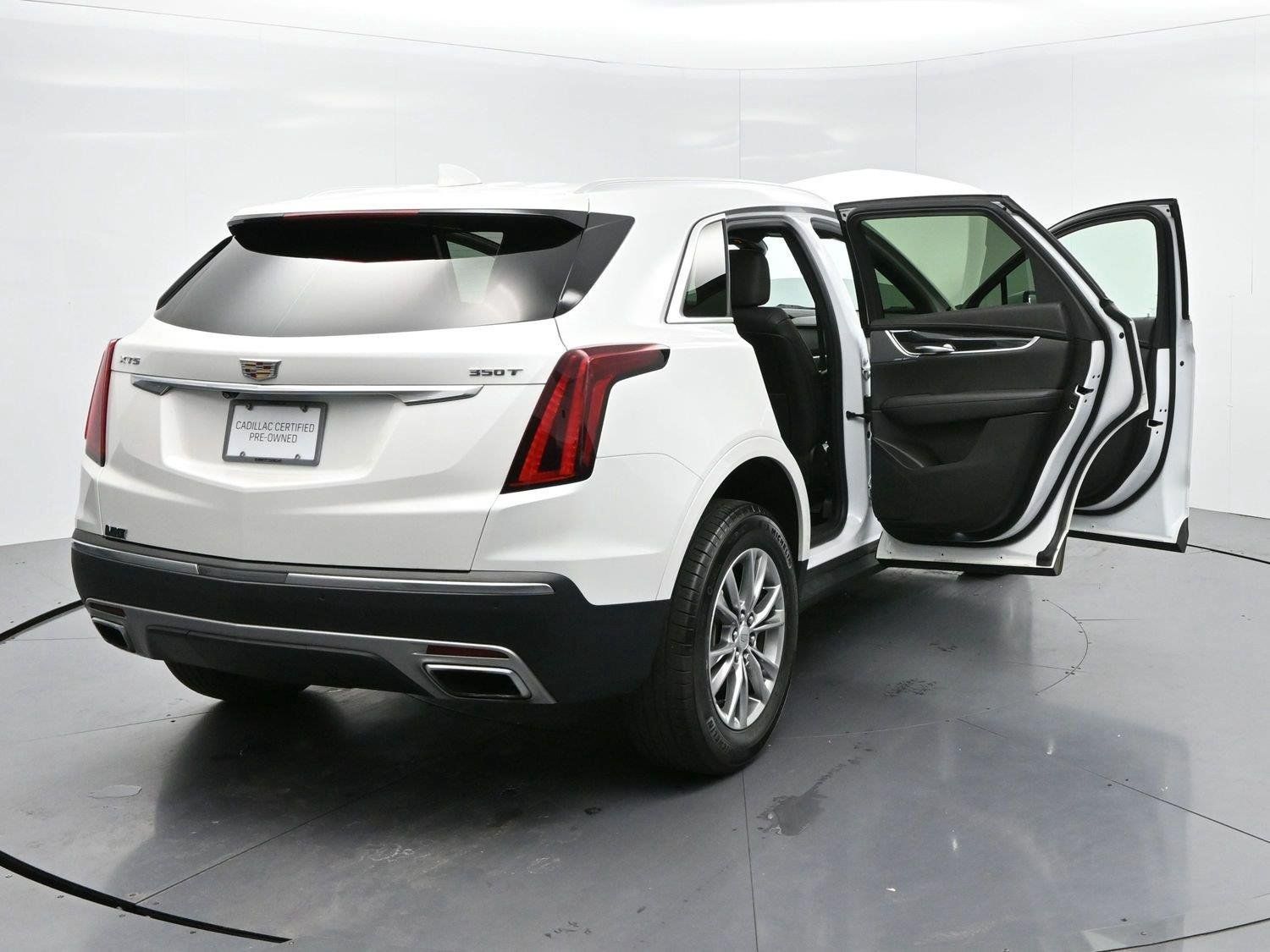 Used 2023 Cadillac XT5 Premium Luxury FWD image 41