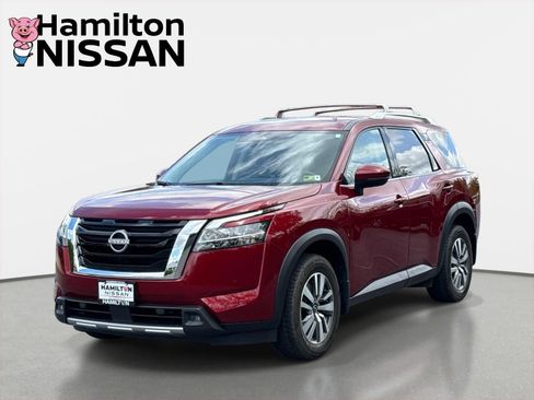 Used 2023 Nissan Pathfinder SL AWD/4WD image 5