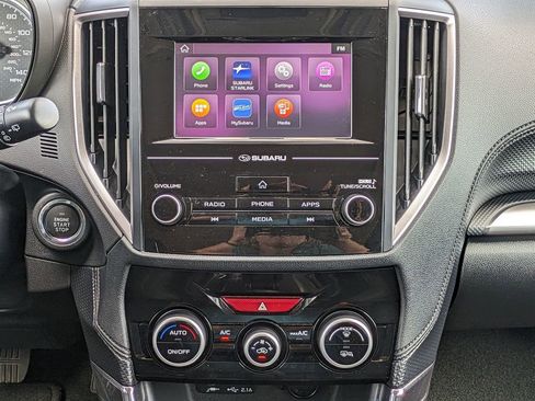 Used 2024 Subaru Forester Premium image 23