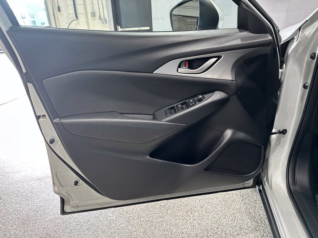 Used 2018 MAZDA CX-3 Sport AWD/4WD image 11