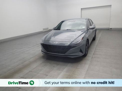 Used 2022 Hyundai Elantra SEL w/ Convenience Package FWD image 1