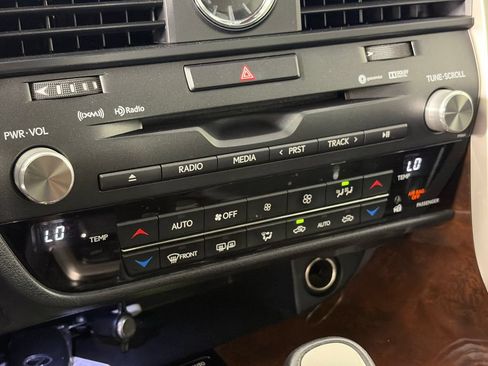 Used 2016 Lexus RX 350 AWD w/ Premium Package image 21