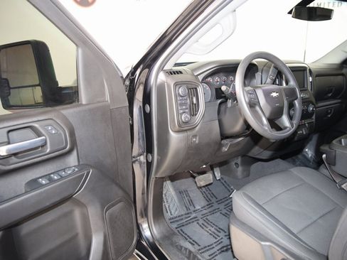 Used 2023 Chevrolet Silverado 2500 Custom w/ Custom Convenience Package image 39