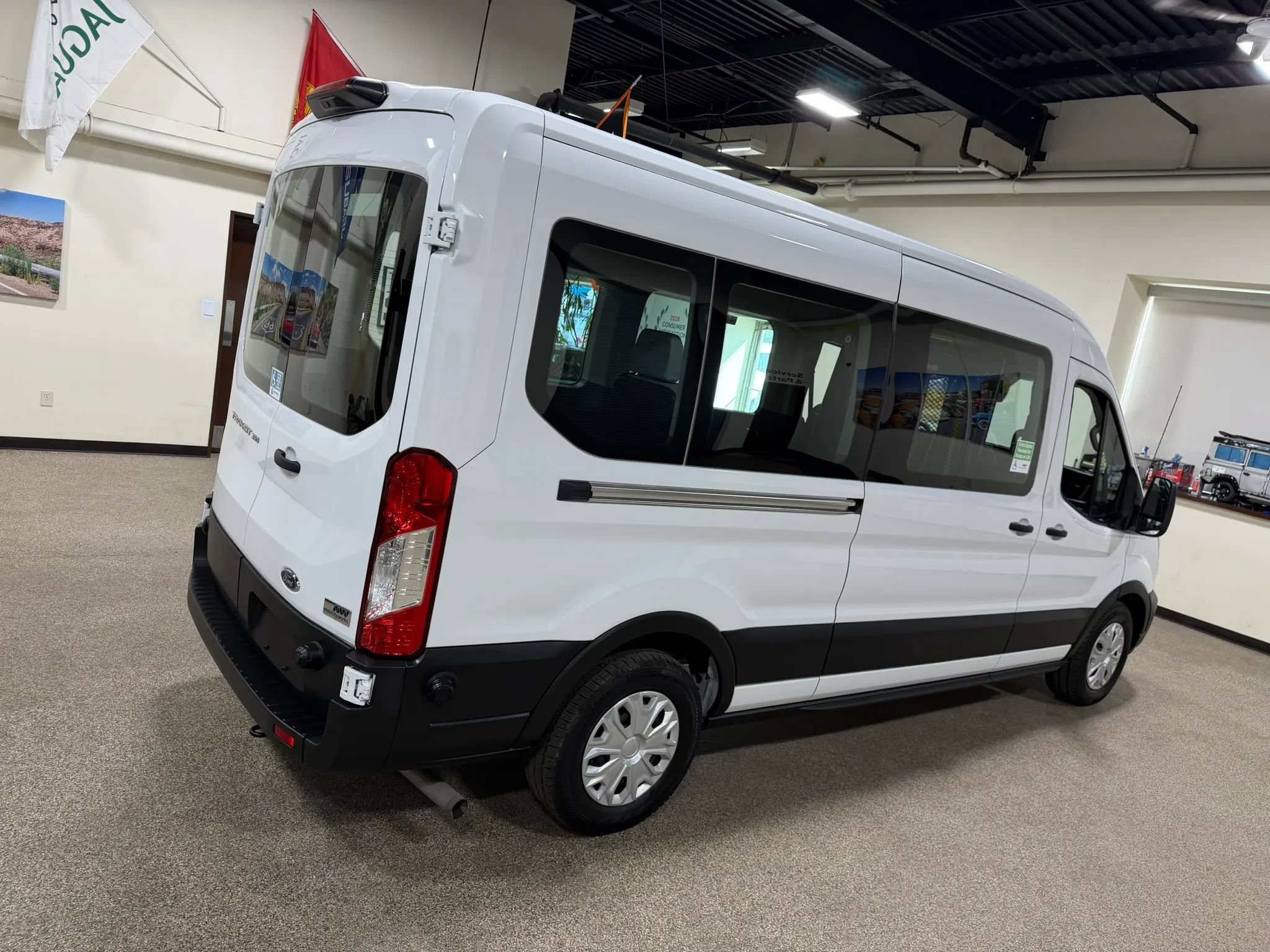 Used 2023 Ford Transit 350 XL RWD image 16