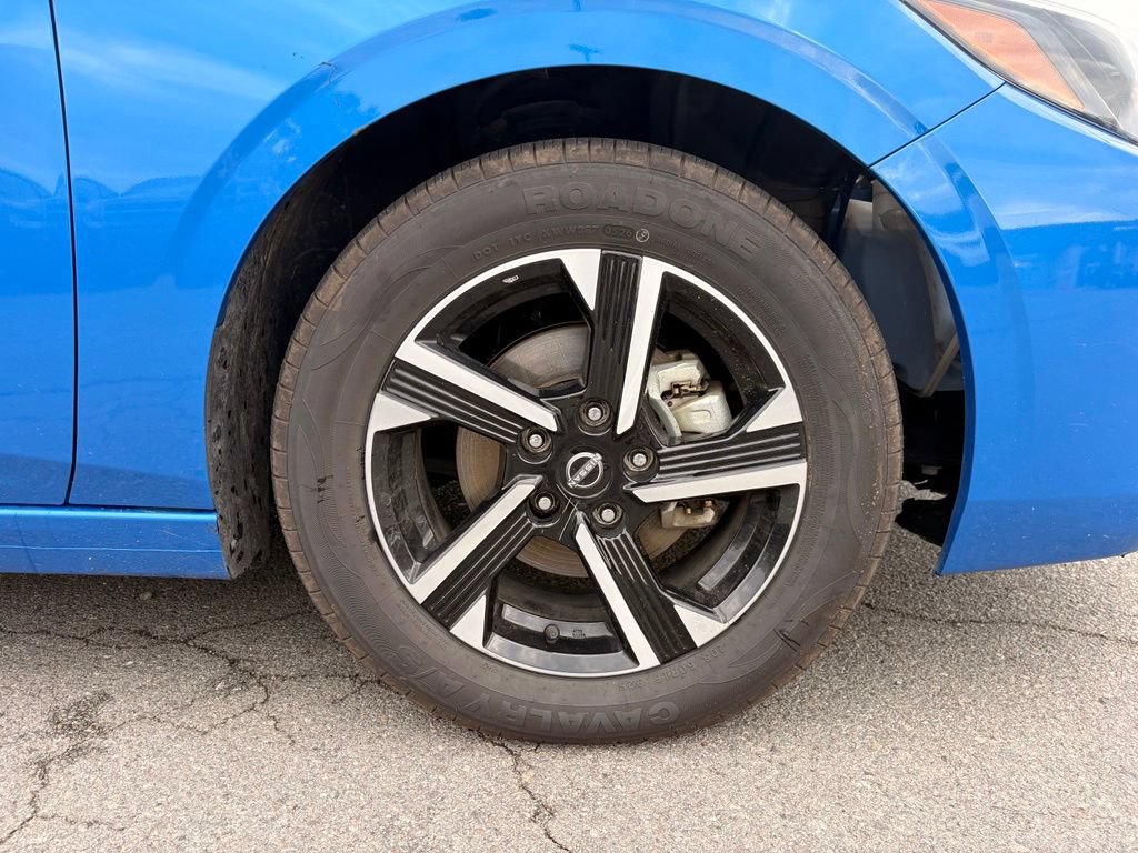 Used 2025 Nissan Sentra SV FWD image 31