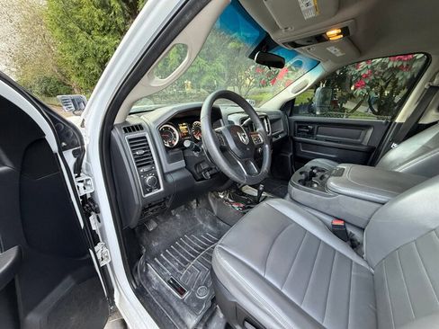 Used 2017 RAM 2500 Tradesman AWD/4WD image 10