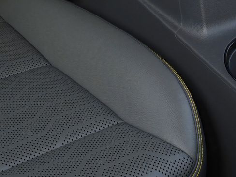 New 2026 Chevrolet Colorado ZR2 w/ Technology Package image 21