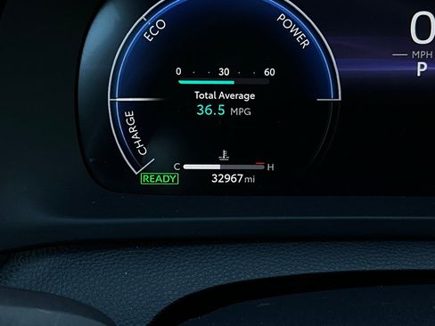 Used 2025 Toyota Crown XLE image 41