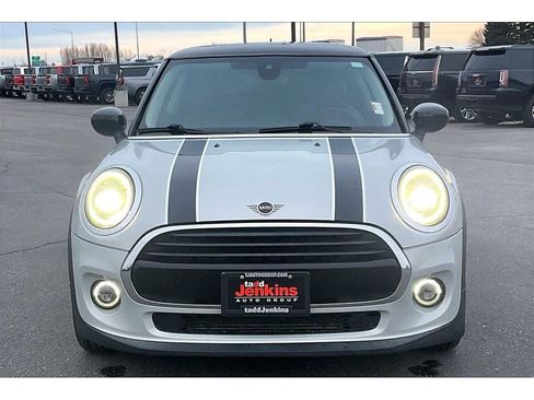 Used 2020 MINI Cooper 2-Door Hardtop image 3