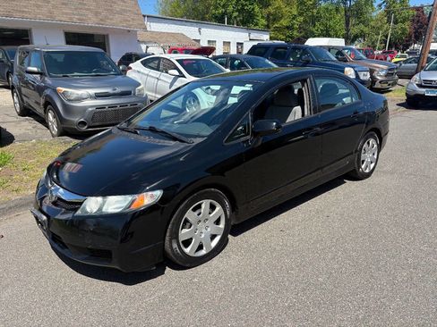 Used 2011 Honda Civic LX image 1