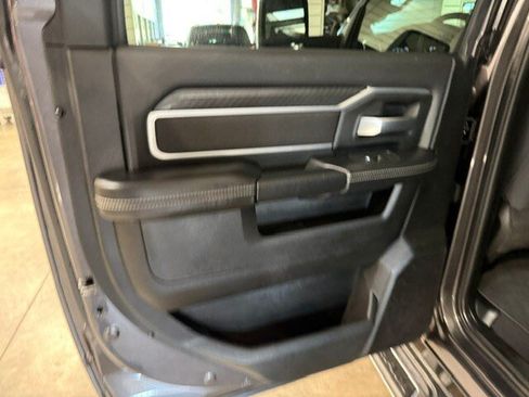 Used 2025 RAM 2500 Big Horn AWD/4WD image 35