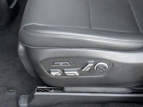 New 2026 Hyundai Ioniq 9 Limited w/ Tow & Go Package AWD/4WD image 18