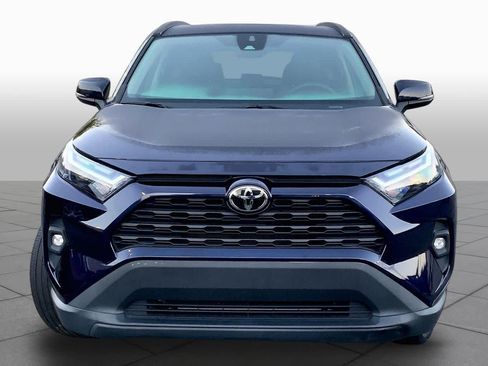 Used 2022 Toyota RAV4 XLE Premium FWD image 4