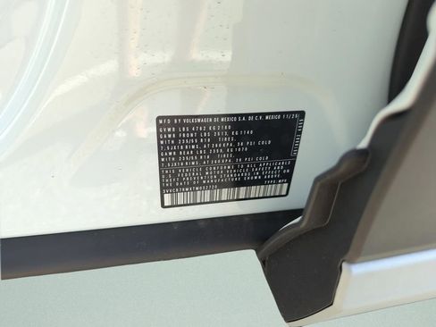 New 2026 Volkswagen Tiguan S image 38