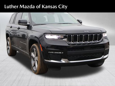Used 2021 Jeep Grand Cherokee L Limited image 1