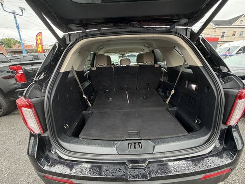 Used 2022 Ford Explorer 4WD image 23