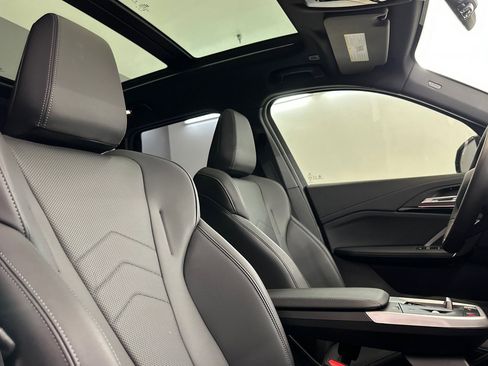 Certified 2025 BMW X1 xDrive28i w/ M Sport Package image 29