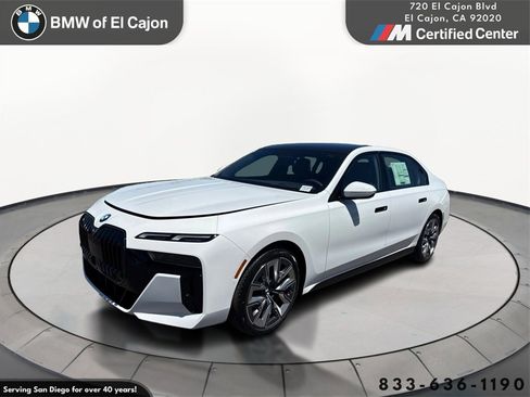 New 2025 BMW 760i xDrive image 2