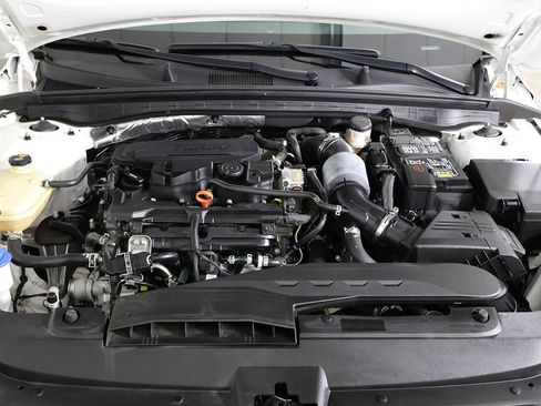 Used 2023 Kia K5 GT-Line image 22