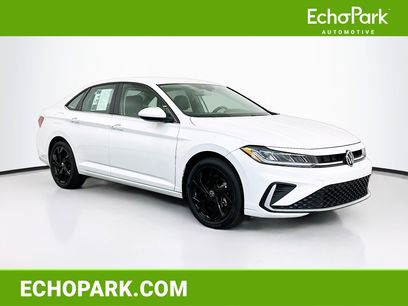 Used 2025 Volkswagen Jetta SE