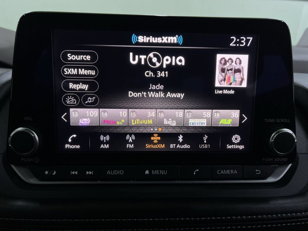 Used 2023 Nissan Rogue SV AWD/4WD image 21