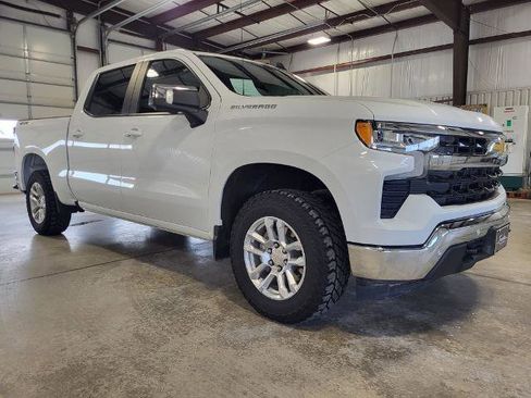 Used 2025 Chevrolet Silverado 1500 LT w/ Safety Package image 7