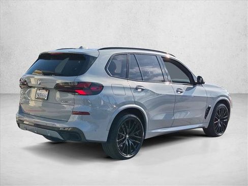 Used 2026 BMW X5 xDrive40i w/ M Sport Package AWD/4WD image 5