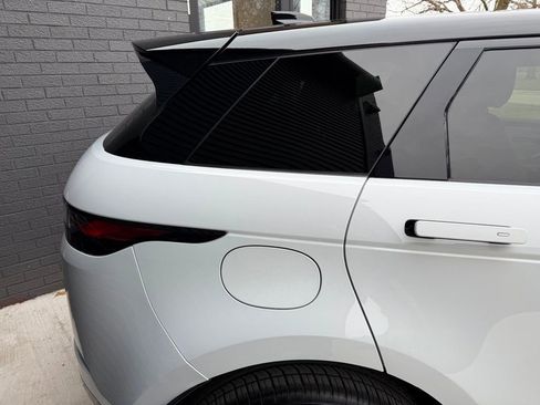 Used 2020 Land Rover Range Rover Evoque First Edition image 6