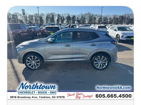 Used 2025 Buick Encore GX Avenir w/ Avenir Technology Package image 13