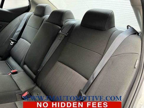 Used 2023 Nissan Altima 2.5 SV AWD/4WD image 15