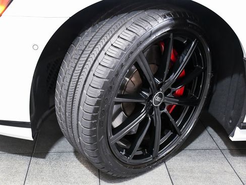 Used 2023 Audi S8 w/ S8 Comfort Plus Package image 7