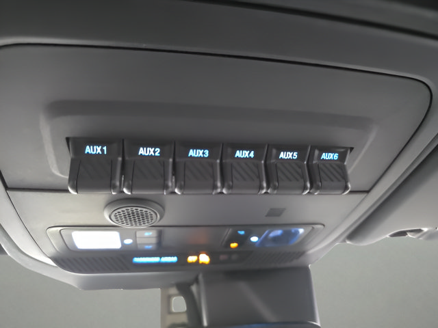 Used 2023 Ford Bronco Badlands AWD/4WD image 32