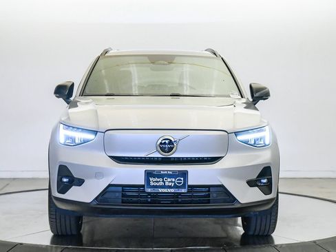 Certified 2023 Volvo XC40 Recharge Plus AWD/4WD image 7