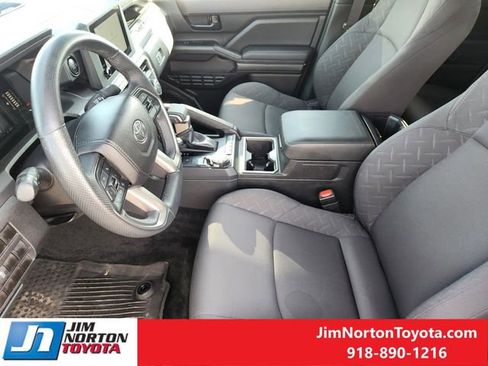 Used 2025 Toyota Tacoma SR5 w/ SR5 Upgrade Package image 14