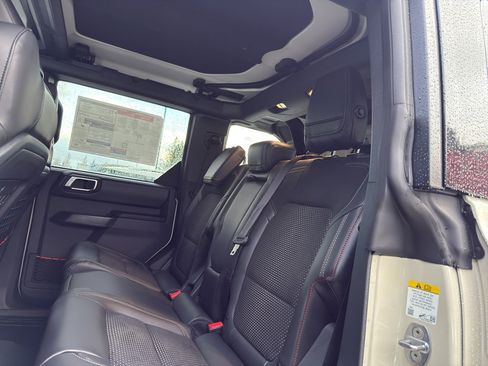 New 2025 Ford Bronco Raptor image 21