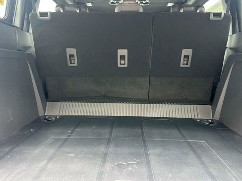 New 2025 Ford Bronco Badlands w/ Sasquatch Package image 25