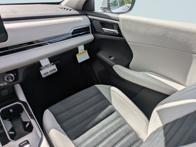 New 2026 Mitsubishi Outlander SE FWD image 18
