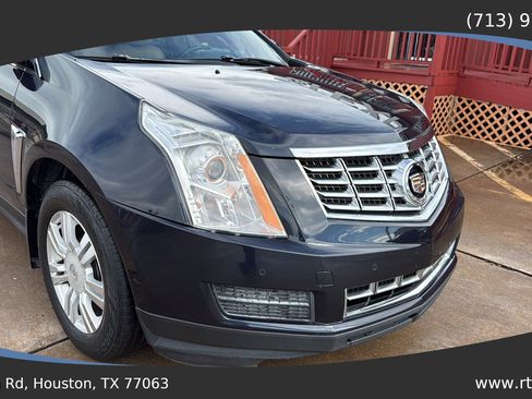 Used 2014 Cadillac SRX Luxury w/ Driver Awareness Package image 12