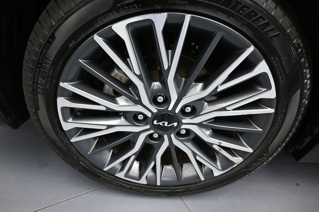 Used 2023 Kia Forte GT-Line FWD image 42