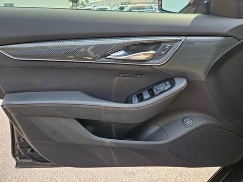 Certified 2025 Cadillac CT5 V RWD image 30