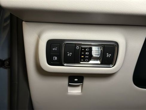 New 2026 Lincoln Nautilus Premier w/ Equipment Group 102A image 31