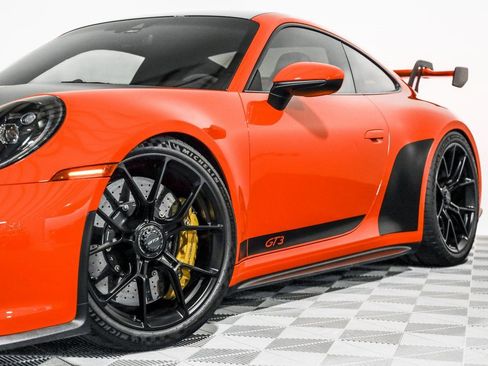 Used 2022 Porsche 911 GT3 image 12